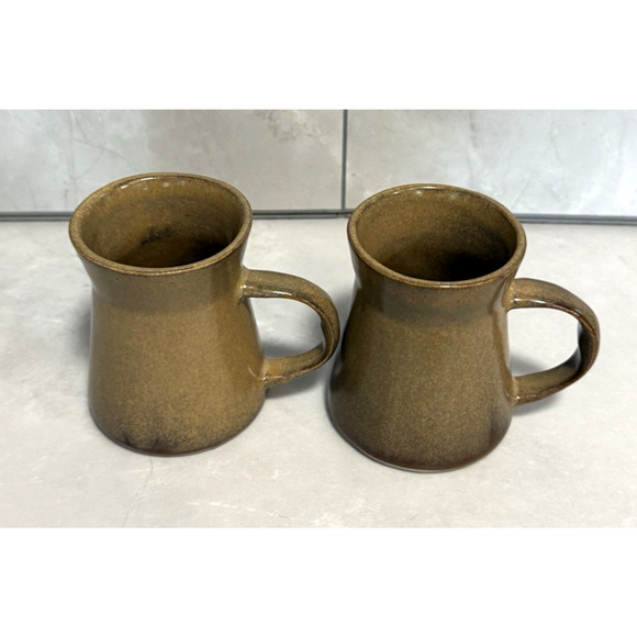 2 Vintage 1950s Bennington Potters VT David Gil #1300 Brown Tan 3.75" Mugs - Picture 2 of 8